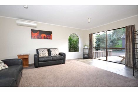 Photo of property in 2 Kemp Road, Kerikeri, 0230