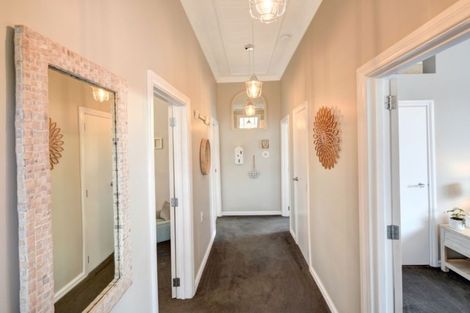 Photo of property in 110 Hargest Crescent, Saint Clair, Dunedin, 9012