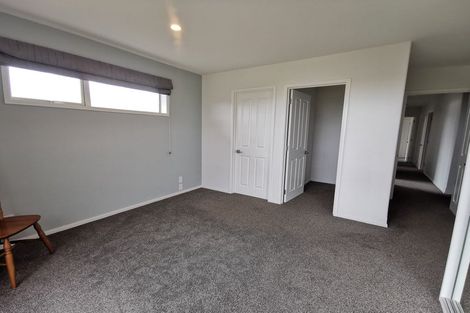 Photo of property in 5 Gilders Grove, Heathcote Valley, Christchurch, 8022