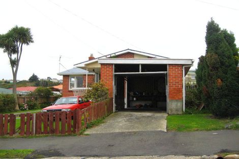 Photo of property in 2 Bell Crescent, Concord, Dunedin, 9018