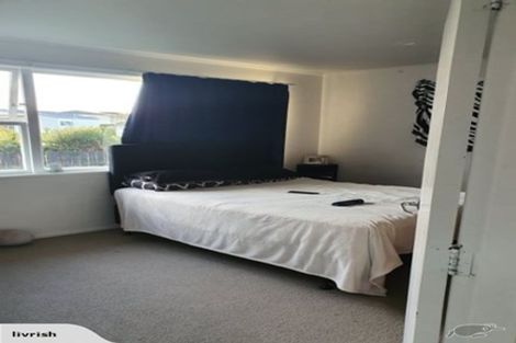 Photo of property in 2/298 Rangatira Road, Beach Haven, Auckland, 0626