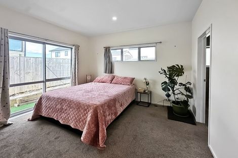 Photo of property in 52 Riverhead Point Drive, Riverhead, 0820