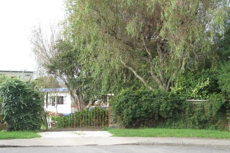 Photo of property in 98 Kiwi Road, Raumati Beach, Paraparaumu, 5032