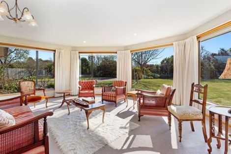 Photo of property in 4 Cedar Place, Amberley, 7410