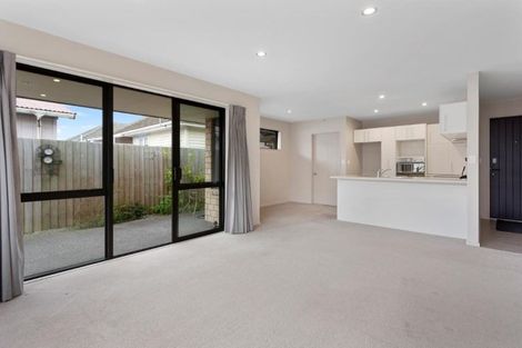 Photo of property in 2/23 Sabina Street, Shirley, Christchurch, 8013