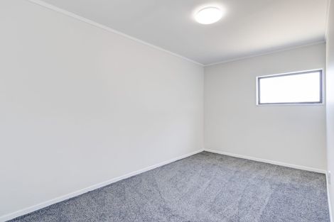 Photo of property in 1/13 Blanes Road, Weymouth, Auckland, 2103