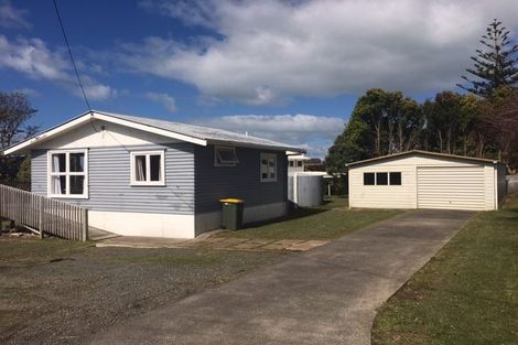 Photo of property in 38 Shakespear Road, Army Bay, Whangaparaoa, 0930