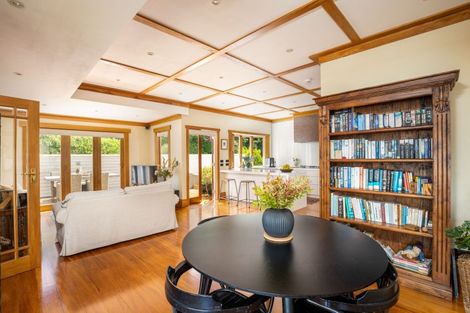 Photo of property in 83 Brougham Street, New Plymouth, 4310