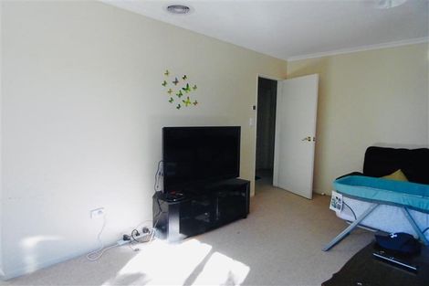 Photo of property in 1/39 Awanui Street, Merrilands, New Plymouth, 4312