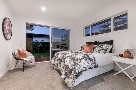 Photo of property in 7 Houpuni Road, Wainui, 0932