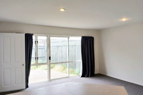 Photo of property in 90b Peverel Street, Riccarton, Christchurch, 8041