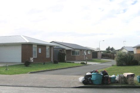 Photo of property in 48 Catalina Drive, Melville, Hamilton, 3206