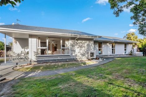 Photo of property in 21 Toorak Avenue, Avonhead, Christchurch, 8042
