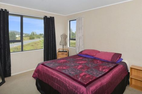 Photo of property in 34 View Road, Hikurangi, 0114