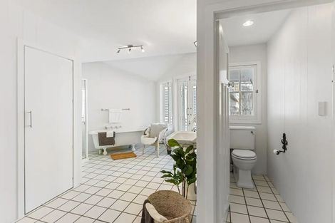 Photo of property in 467 Redoubt Road, Totara Park, Auckland, 2019
