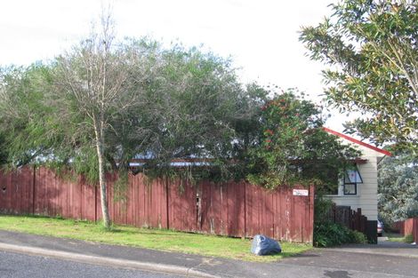 Photo of property in 1/8 Mile Place, Henderson, Auckland, 0612