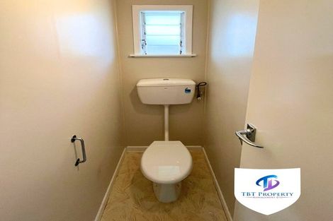 Photo of property in 2/291 Rangatira Road, Beach Haven, Auckland, 0626