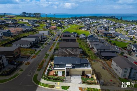 Photo of property in 34 Kumukumu Road, Long Bay, Auckland, 0630
