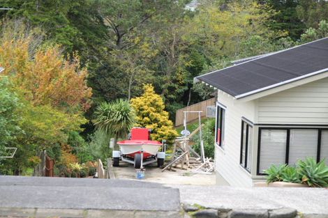 Photo of property in 33a Cockle Bay Road, Cockle Bay, Auckland, 2014