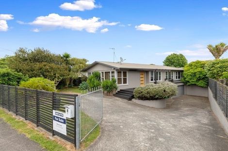 Photo of property in 7 Paulette Place, Queenwood, Hamilton, 3210