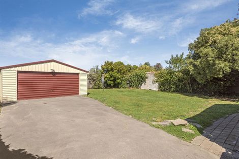 Photo of property in 212 Weston Road, St Albans, Christchurch, 8052
