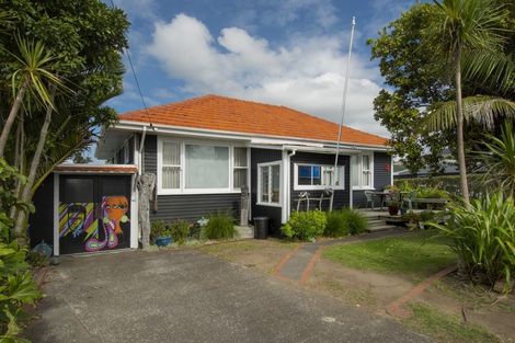 Photo of property in 4 Citrus Avenue, Waihi Beach, 3611