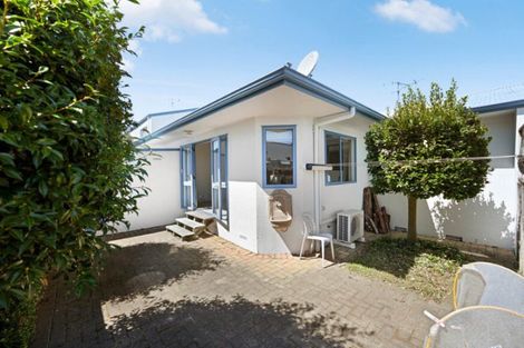 Photo of property in 2/120 Macfarlane Street, Hamilton East, Hamilton, 3216