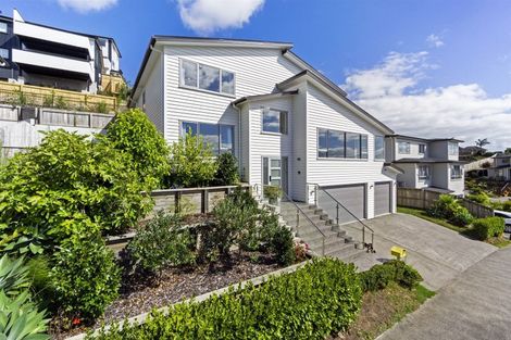 Photo of property in 95 Bayside Drive, Browns Bay, Auckland, 0630