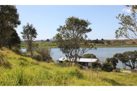 Photo of property in 286 Cove Road, Waipu, 0582