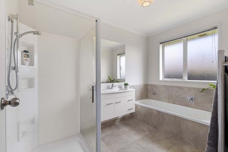 Photo of property in 12 Sunrise Place, Te Aroha, 3320