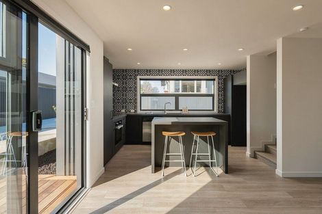 Photo of property in 16b Eltham Road, Blenheim, 7201