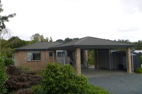 Photo of property in 83 Tawa Road, Kumeu, 0891