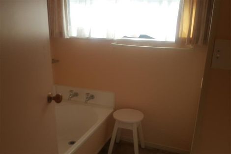 Photo of property in 245-247 Courtenay Street, Strandon, New Plymouth, 4312