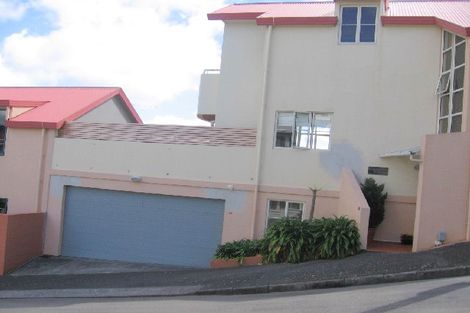 Photo of property in 36 Scarborough Terrace, Mount Victoria, Wellington, 6011