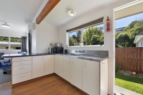 Photo of property in 2/74 Scotia Street, Wakatu, Nelson, 7011