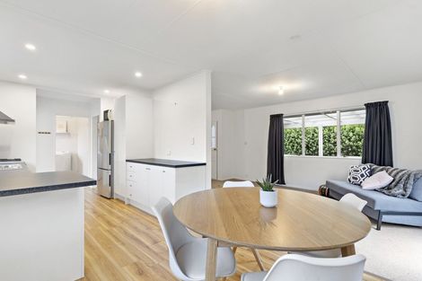 Photo of property in 41 Fisher Place, Carterton, 5713