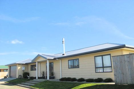 Photo of property in 37 Tawhero Street, Gonville, Whanganui, 4501