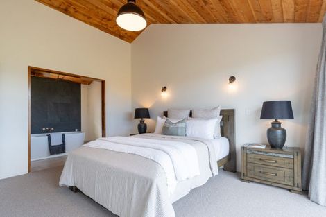 Photo of property in 155 Sinclair Road, Te Anau, 9679