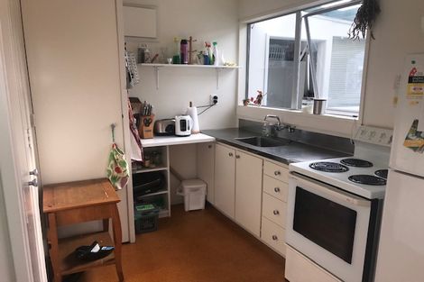 Photo of property in 42b Wallis Street, Raglan, 3225