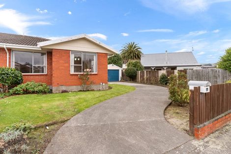 Photo of property in 1 Mallett Place, Halswell, Christchurch, 8025