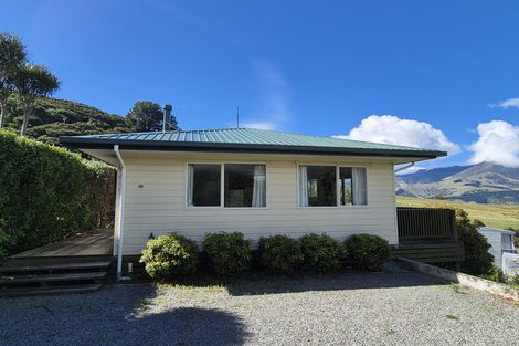 Photo of property in 19 Seaview Lane, Wainui, French Farm, 7582