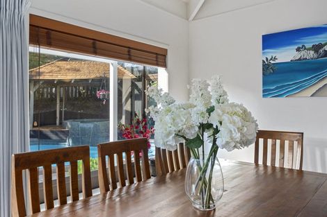 Photo of property in 10 Oban Road, Browns Bay, Auckland, 0630