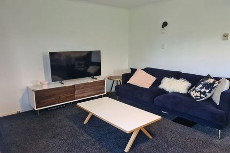 Photo of property in 32 Redwood Grove, Hokowhitu, Palmerston North, 4410