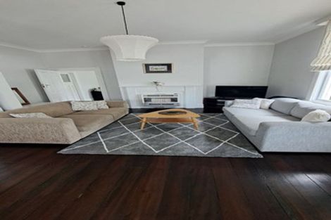 Photo of property in 19 Armour Avenue, Mount Victoria, Wellington, 6011