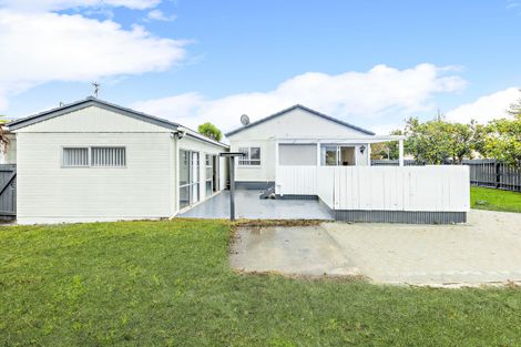 Photo of property in 3/4 Gibbs Road, Manurewa, Auckland, 2102