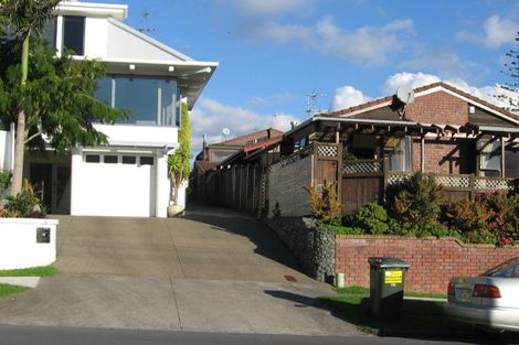 Photo of property in 2/10 Takutai Avenue, Bucklands Beach, Auckland, 2012