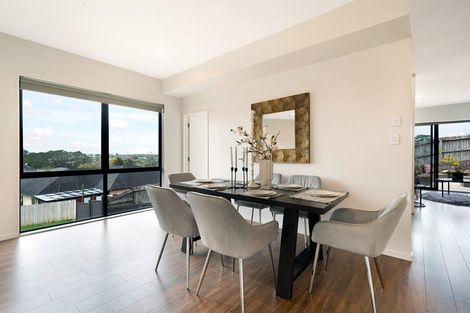 Photo of property in 55 Platinum Rise, Ranui, Auckland, 0612