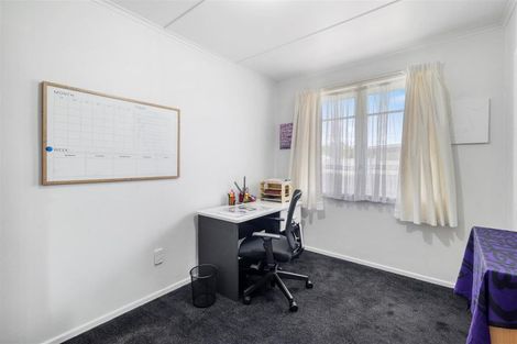 Photo of property in 71 Meadowbank Crescent, Fordlands, Rotorua, 3015