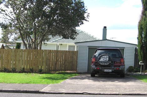 Photo of property in 1/28 Neil Avenue, Te Atatu Peninsula, Auckland, 0610