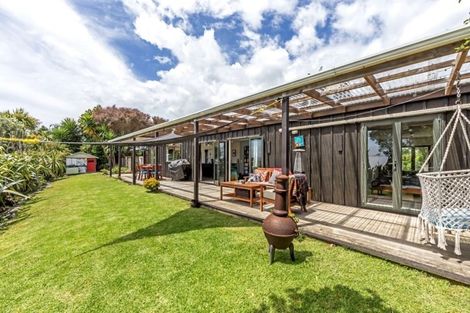 Photo of property in 40a Tiri Road, Manly, Whangaparaoa, 0930